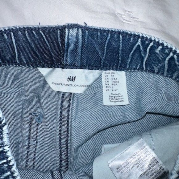 Colorblock Jeans - Picture 3 of 3